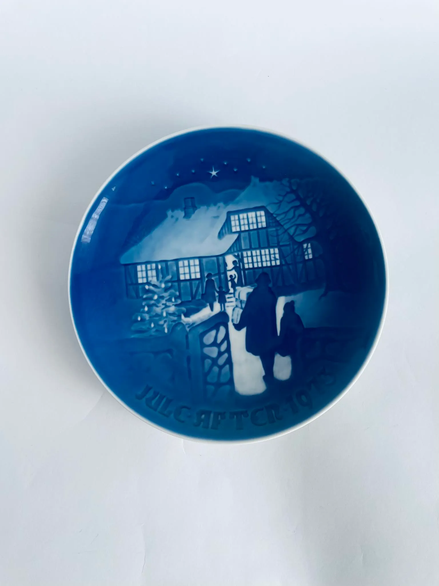 Talerz kolekcjonerski Bożonarodzeniowy, Jule Aftet 1913, Bing &Grondahl