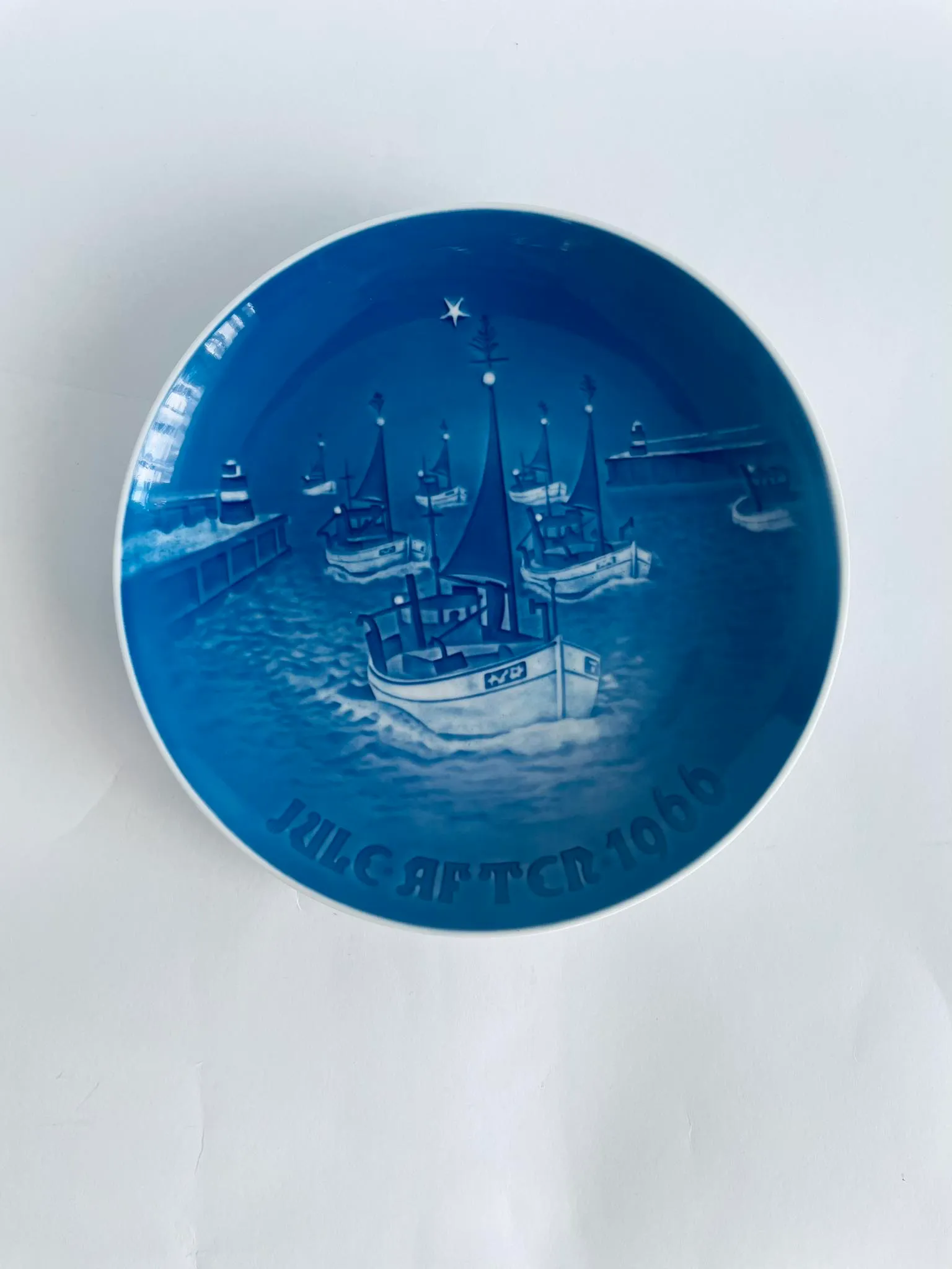 Talerz kolekcjonerski Bożonarodzeniowy, Jule Aftet 1966, Bing &Grondahl